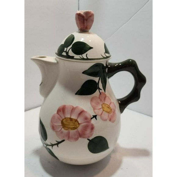 Vtg Villeroy Boch Wild Rose Teapot, Sugar Bowl, And Creamer Excellent Condition - Picture 2 of 16
